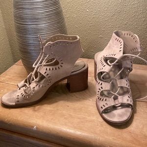 Tan Open-toe Block Heel